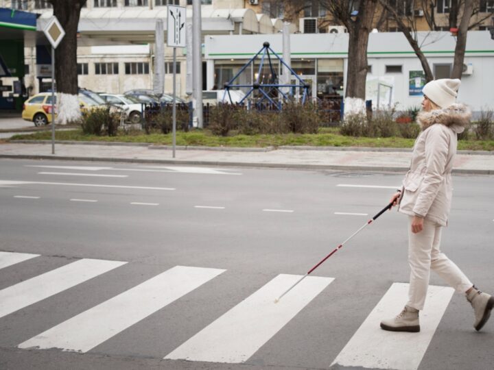 Akcja „Bezpieczne przejście": służby porządkowe Pułtuska zwiększają kontrolę nad bezpieczeństwem pieszych