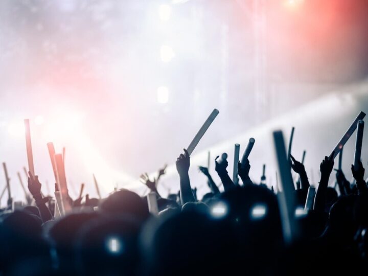 XXXIII Festiwal Piosenki lat 60. i 70. „Powróćmy do piękna w słowie i muzyce” im. Ryszarda Poznakowskiego w Wyszkowie – dołącz do nas!