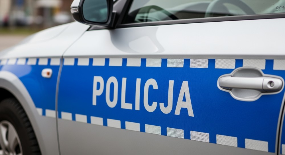 Uwaga na oszustwa „na paczkę za pobraniem” – policja ostrzega przed fałszywymi przesyłkami!