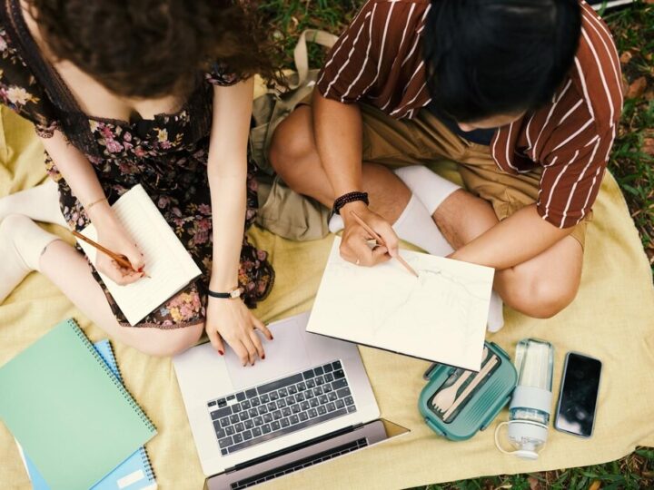 Nowoczesne laptopy i tablety dla uczniów z Powiatu Pułtuskiego za ponad 586 tysięcy złotych