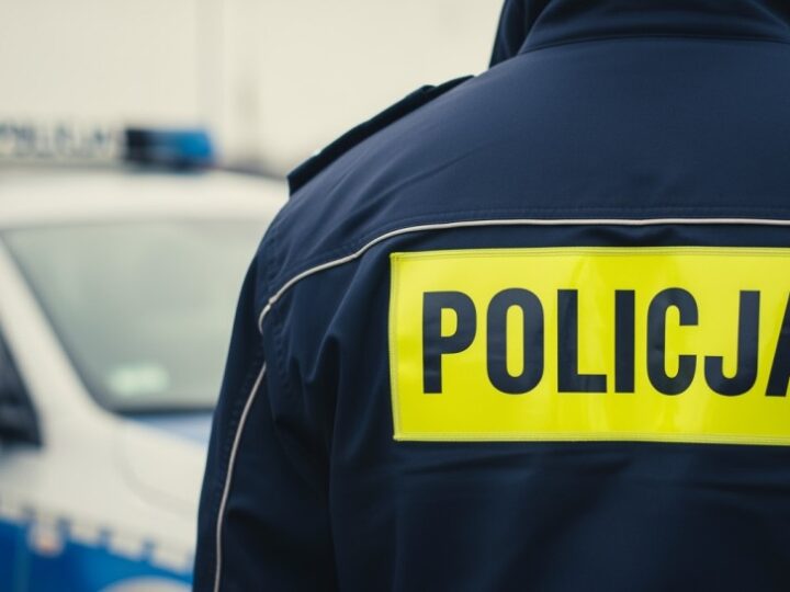 Zatrzymany za 135 km/h w terenie zabudowanym. Stracił prawo jazdy i zapłaci 5000 zł kary