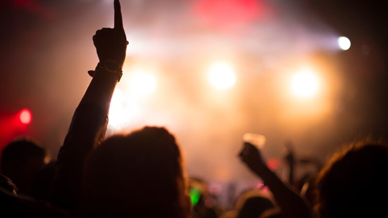 Disco Fever w Pułtusku – dołącz do zabawy!