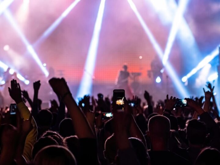 Muzyczne wspomnienia: Koncert „Piosenki Pana Fogga i Miejskie Szlagiery” w Pułtusku