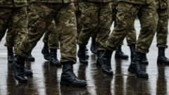 Nowe wytyczne na wypadek alarmu z powietrza